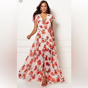 New York & Company by Eva Mendes Allison
Floral Wrap Dress Size Medium Lined